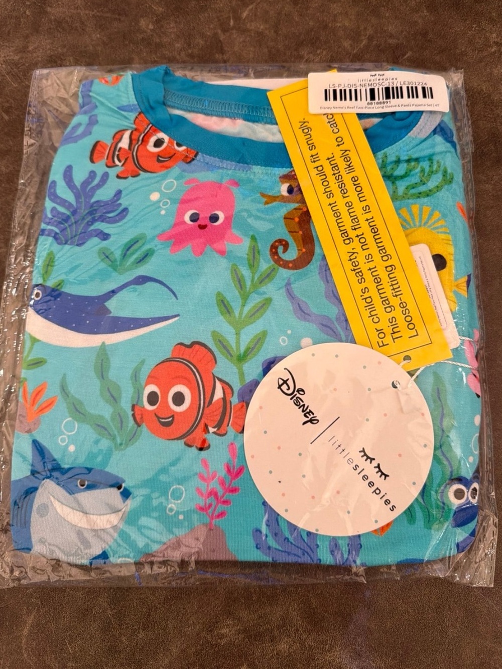Little Sleepies x Disney Nemo’s reef pajama set long sleeve & pants